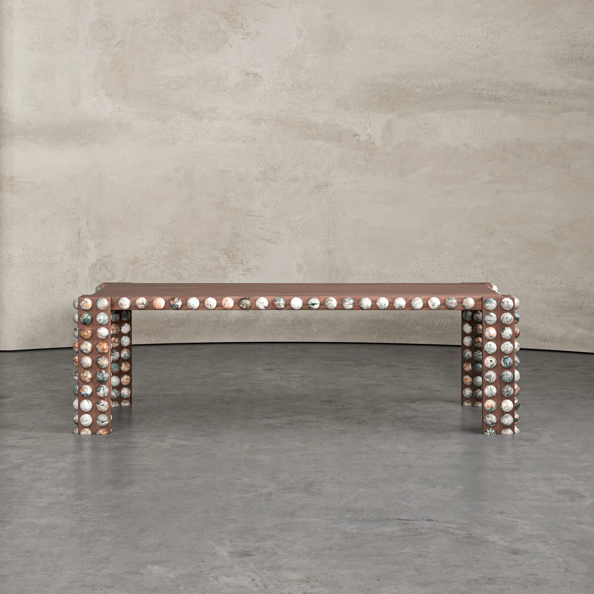 Pebu Table