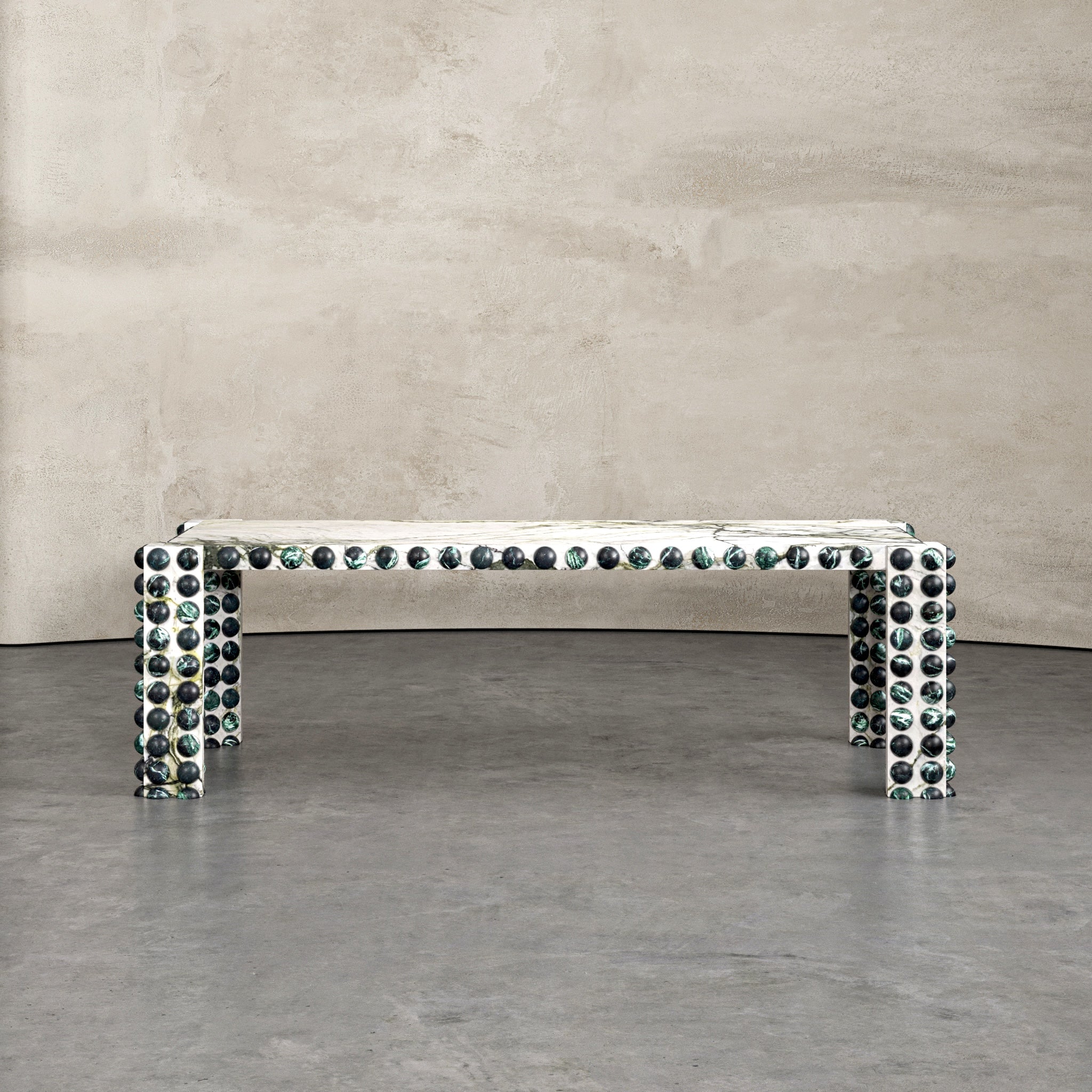 Pebu Table