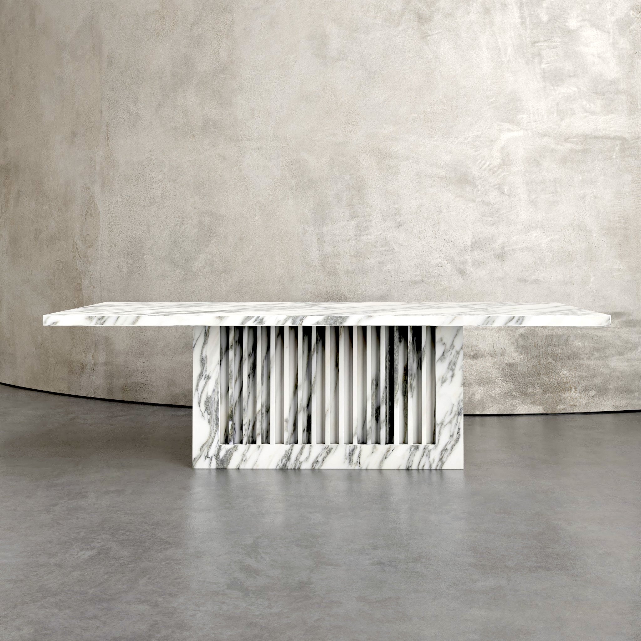 Pheto Dining Table