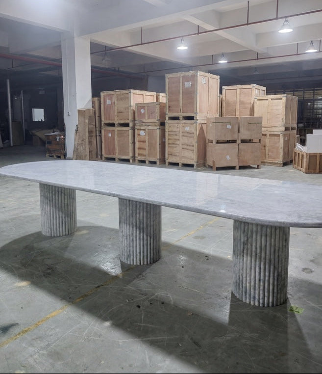 Large Carrara marble table 